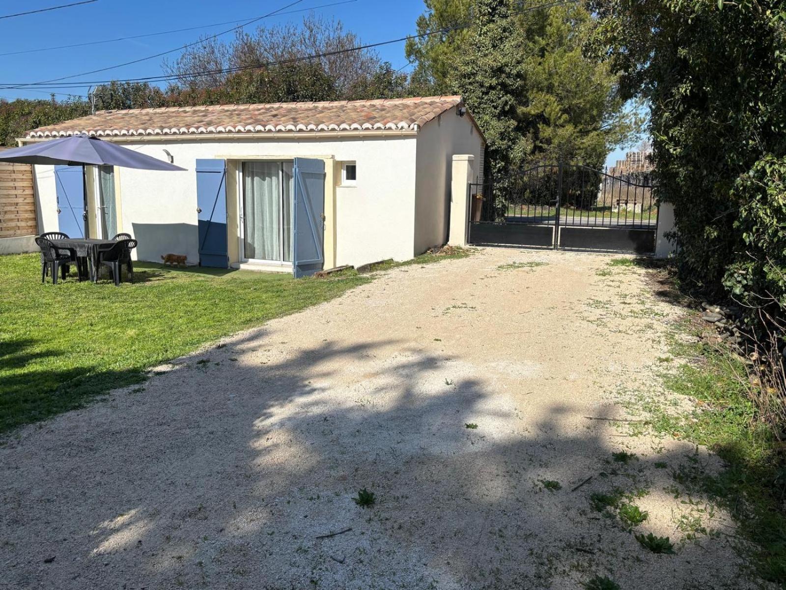 Maison De Vacances En Campagne Cavaillon Exterior foto